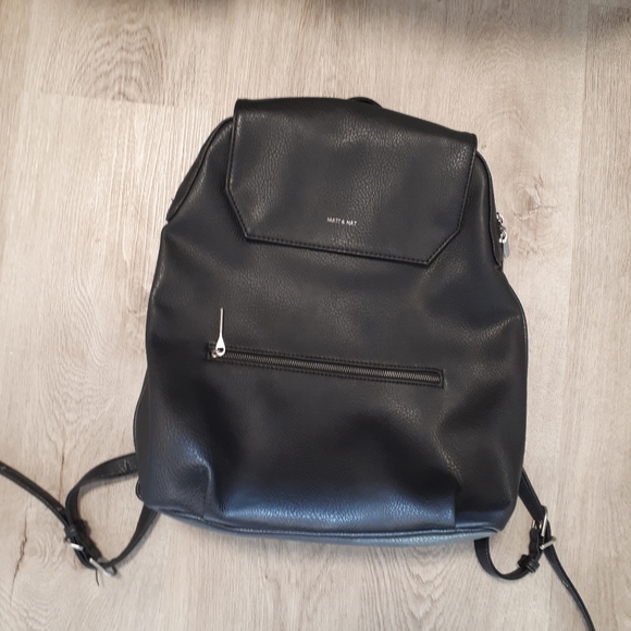 Matt & Nat Handbags - Matt & Nat black backpack